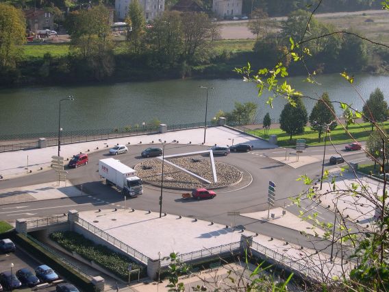  rond point du tunnel sous la citadelle